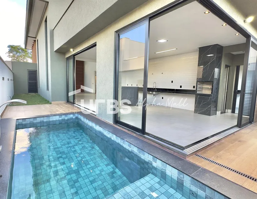 Foto 1 de Casa de Condomínio com 3 Quartos à venda, 226m² em Portal do Sol, Goiânia