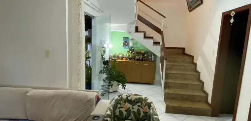 Foto 1 de Casa com 2 Quartos à venda, 90m² em Itacaranha, Salvador