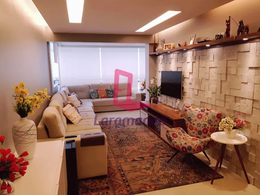 Foto 1 de Apartamento com 3 Quartos à venda, 120m² em Charitas, Niterói