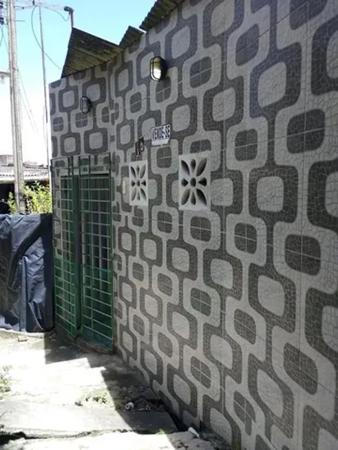 Foto 1 de Casa com 2 Quartos à venda, 100m² em Tororó, Salvador