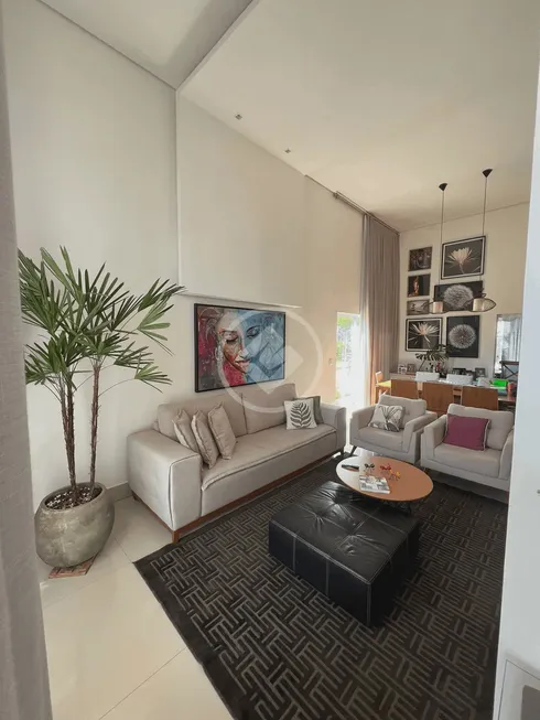 Foto 1 de Casa com 4 Quartos à venda, 720m² em Cidade Jardim, Uberlândia