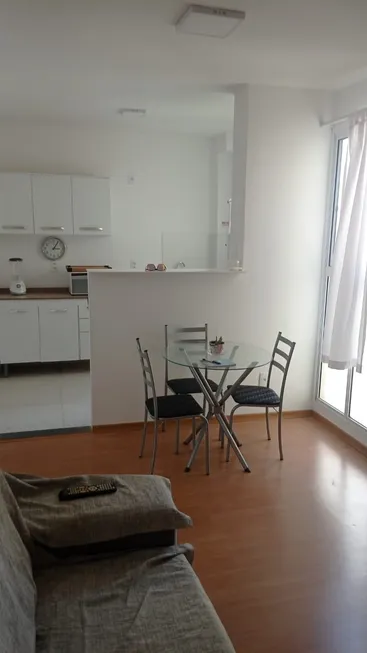 Foto 1 de Apartamento com 2 Quartos para alugar, 45m² em Abrantes, Camaçari