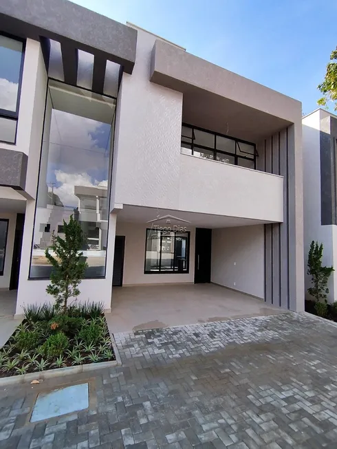 Foto 1 de Casa de Condomínio com 3 Quartos à venda, 205m² em Central Parque, Contagem