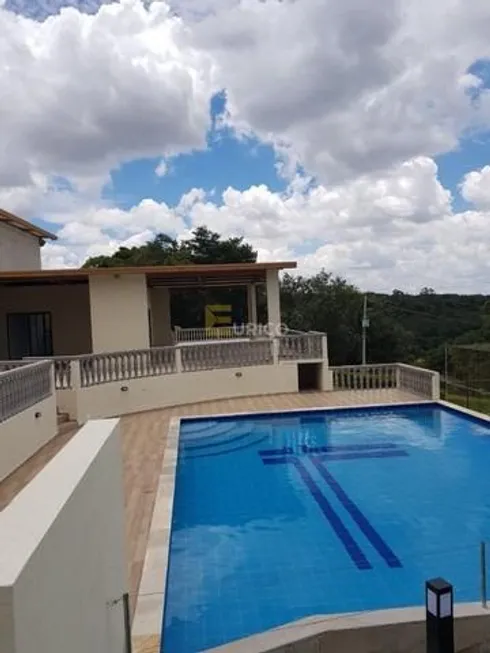 Foto 1 de Fazenda/Sítio com 2 Quartos à venda, 800m² em Ivoturucaia, Jundiaí