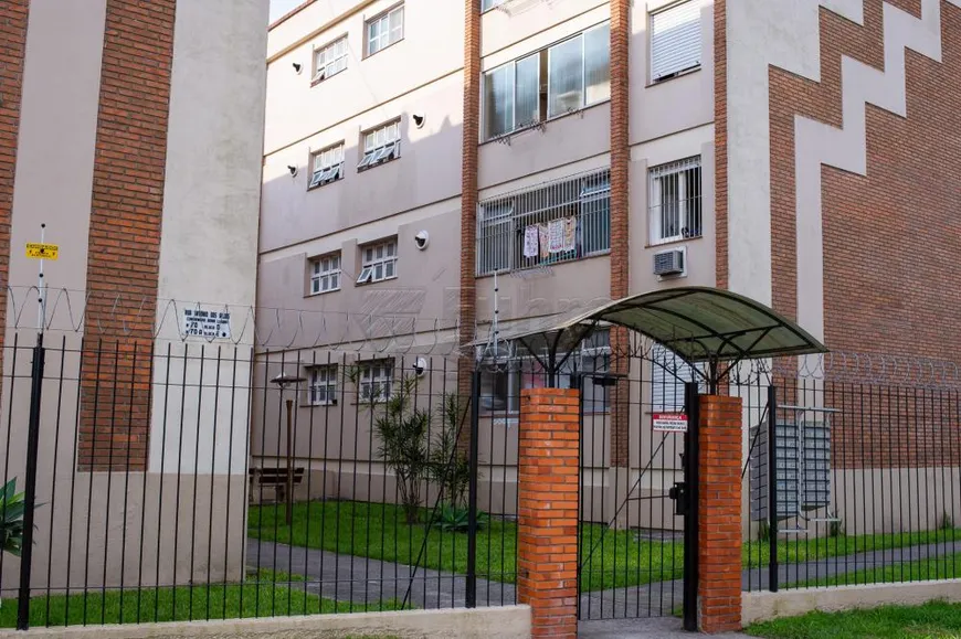Foto 1 de Apartamento com 3 Quartos à venda, 81m² em Centro, Pelotas