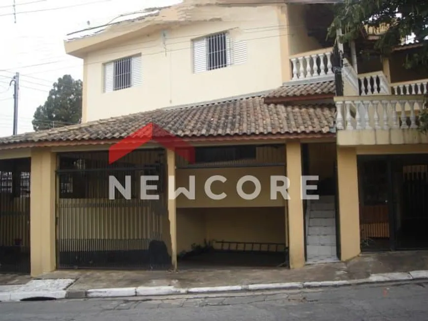 Foto 1 de Casa com 4 Quartos à venda, 220m² em Vila Bela Vista, São Paulo