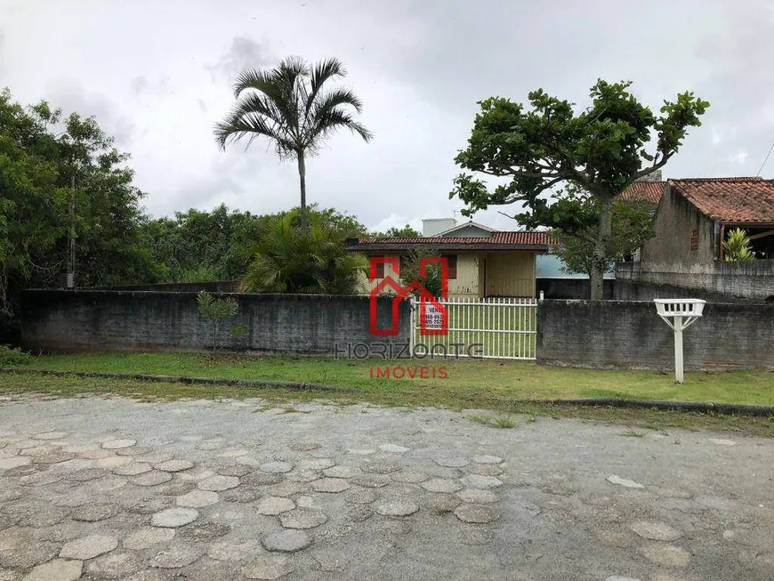 Foto 1 de Lote/Terreno à venda, 360m² em Daniela, Florianópolis