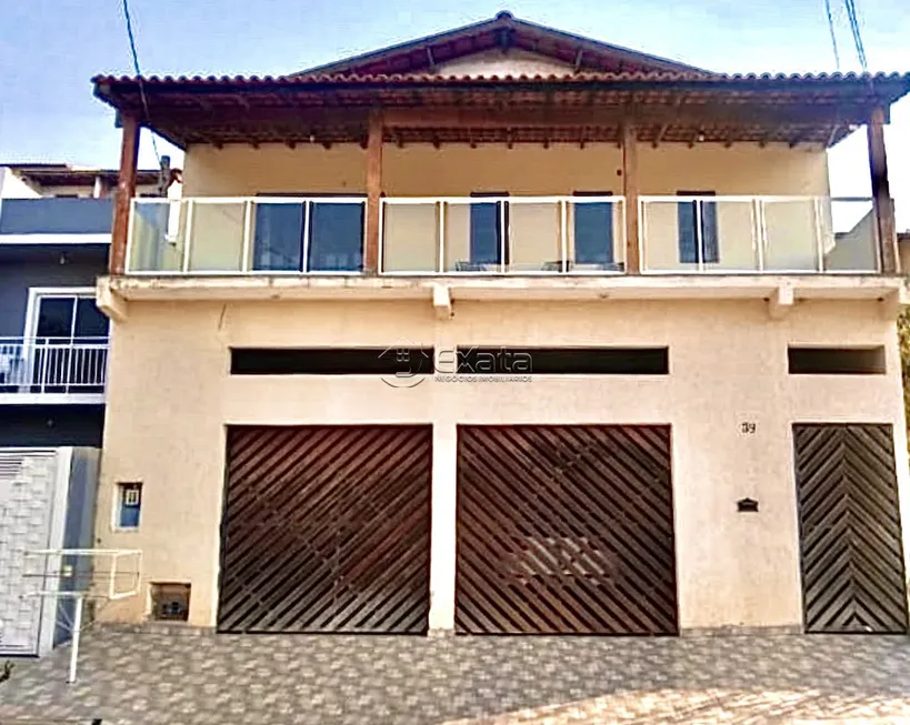 Foto 1 de Casa com 3 Quartos à venda, 315m² em Reneville, Mairinque
