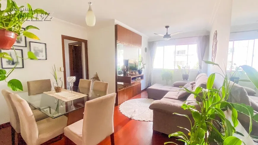 Foto 1 de Apartamento com 3 Quartos à venda, 71m² em Vila Larsen 1, Londrina