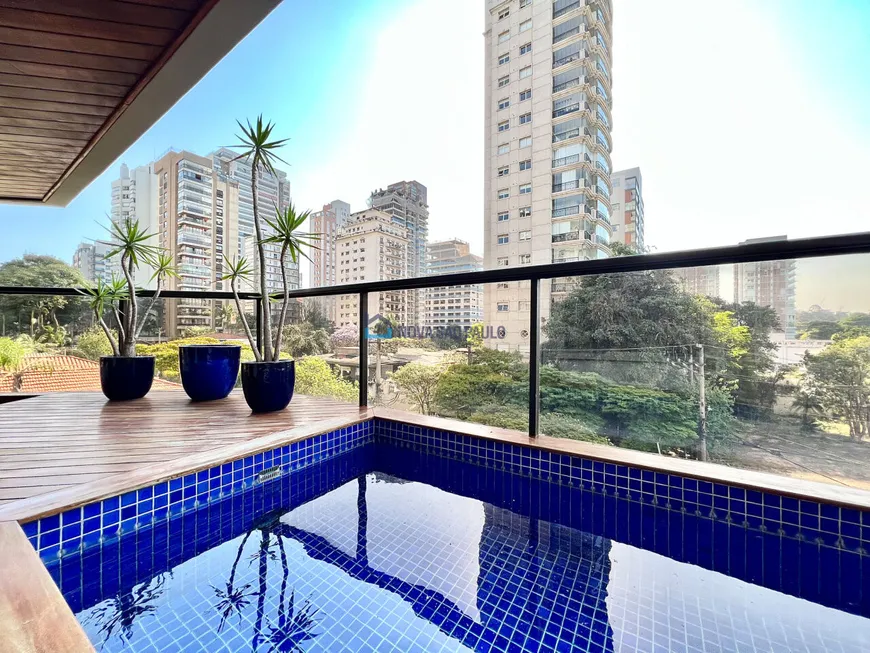 Foto 1 de Apartamento com 3 Quartos à venda, 238m² em Indianópolis, São Paulo