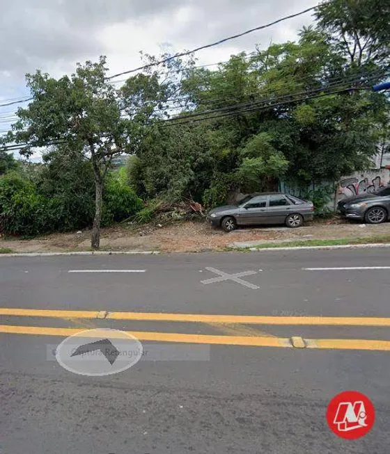 Foto 1 de Lote/Terreno à venda, 450m² em Azenha, Porto Alegre