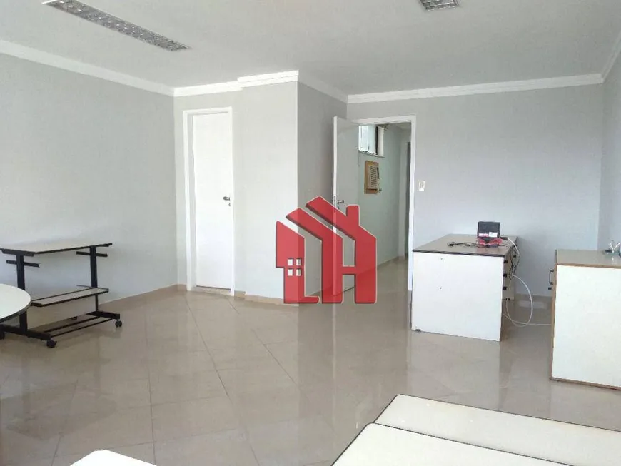 Foto 1 de Sala Comercial para alugar, 89m² em Vila Belmiro, Santos