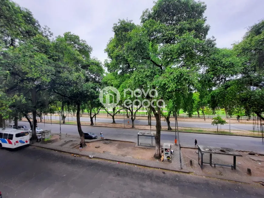 Foto 1 de Kitnet à venda, 32m² em Glória, Rio de Janeiro