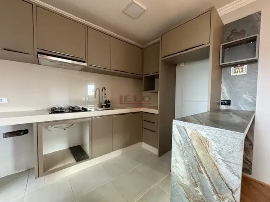 Foto 1 de Apartamento com 2 Quartos para alugar, 49m² em Jardim das Estações , Maringá