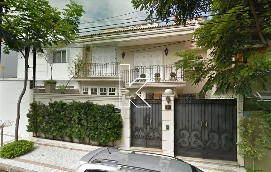 Foto 1 de Casa com 4 Quartos à venda, 400m² em Indianópolis, São Paulo