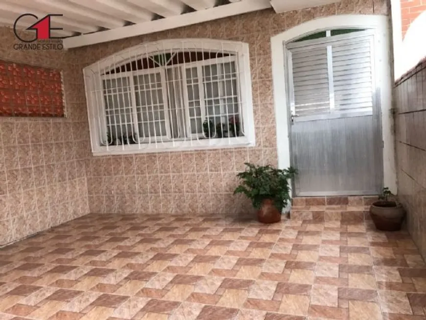 Foto 1 de Casa de Condomínio com 2 Quartos à venda, 100m² em Vila Voturua, São Vicente