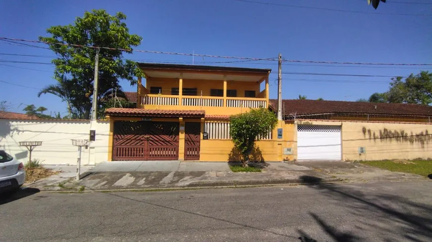 Foto 1 de Casa com 5 Quartos à venda, 260m² em São Fernando, Itanhaém