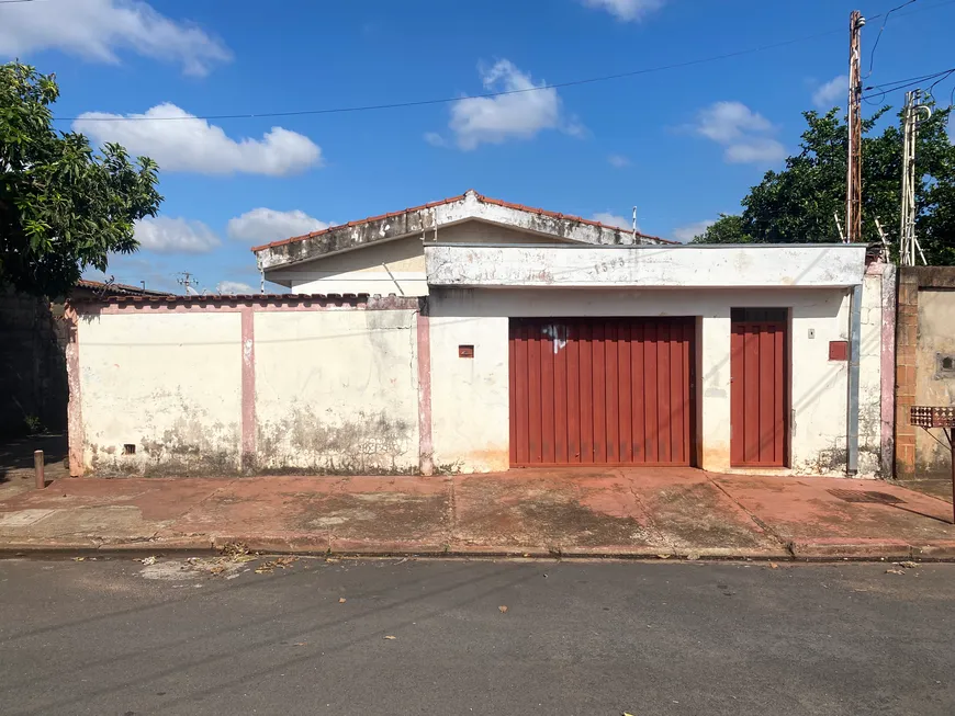 Foto 1 de Casa com 2 Quartos à venda, 250m² em Parque São Sebastião, Ribeirão Preto