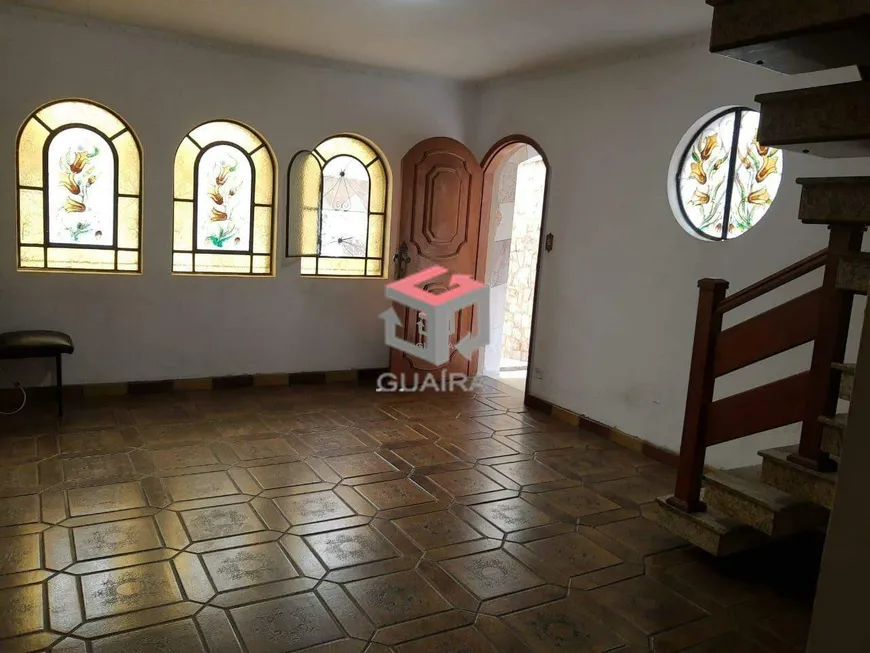 Foto 1 de Sobrado com 4 Quartos à venda, 201m² em Santa Terezinha, São Bernardo do Campo