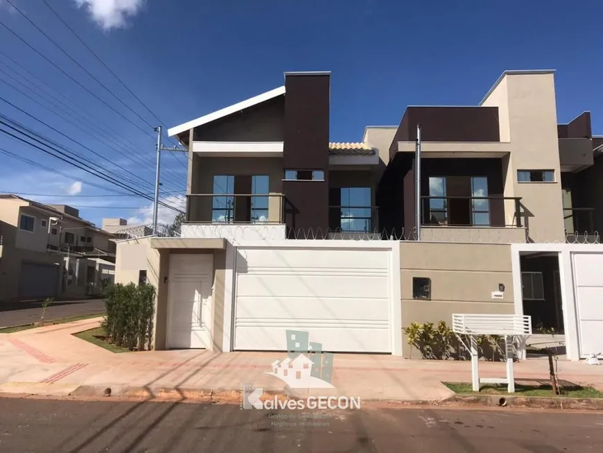 Foto 1 de Sobrado com 3 Quartos à venda, 119m² em Vila do Polonês, Campo Grande