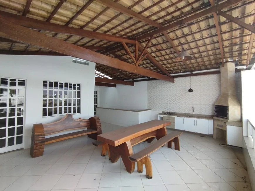 Foto 1 de Casa com 3 Quartos para alugar, 220m² em Morada do Vale, Governador Valadares