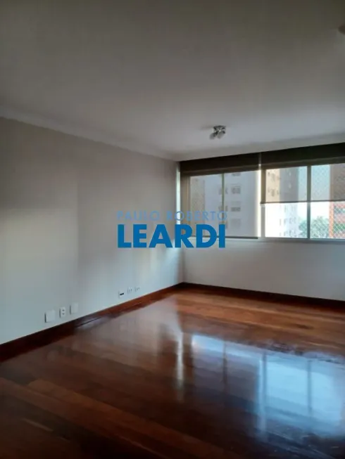 Foto 1 de Apartamento com 2 Quartos para alugar, 90m² em Jardim Paulista, São Paulo