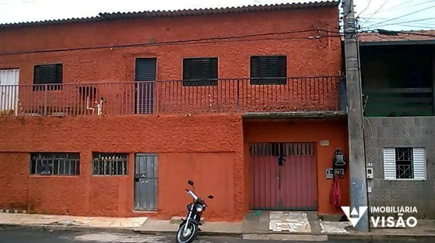 Foto 1 de Sobrado com 2 Quartos à venda, 120m² em Parque São Geraldo, Uberaba