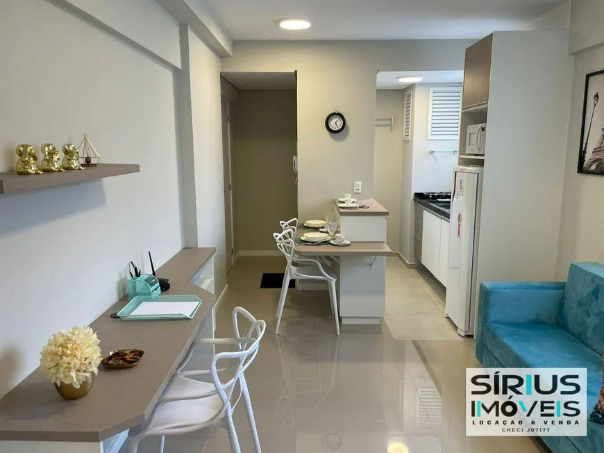 Foto 1 de Apartamento com 1 Quarto à venda, 32m² em Centro, Curitiba