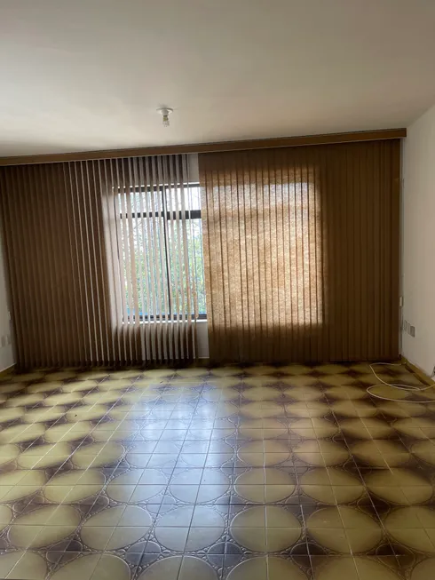 Foto 1 de Casa com 2 Quartos à venda, 187m² em Vila Helena, Jundiaí