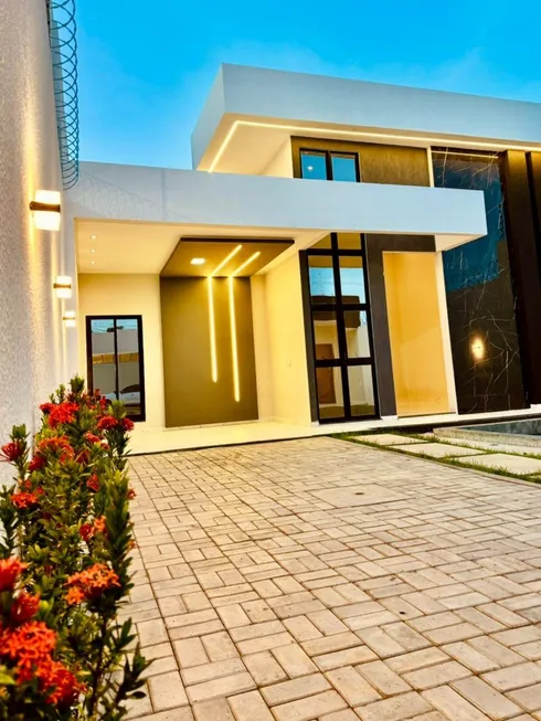 Foto 1 de Casa com 3 Quartos à venda, 180m² em Jardim Gonzaga, Juazeiro do Norte