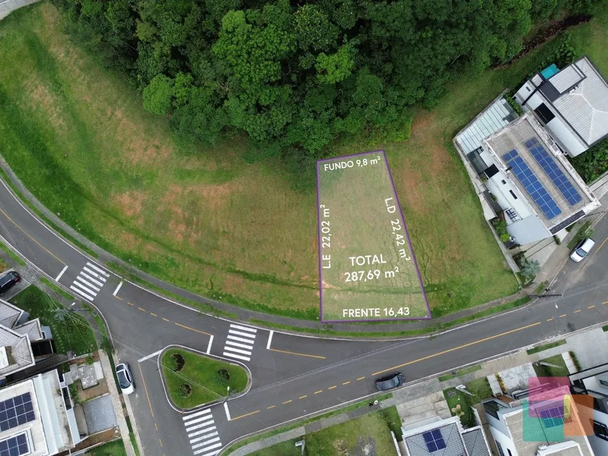 Foto 1 de Lote/Terreno à venda, 288m² em Vila Nova, Joinville