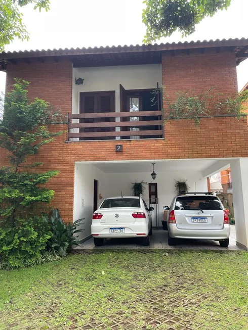 Foto 1 de Casa de Condomínio com 3 Quartos à venda, 217m² em Horto do Ipê, São Paulo