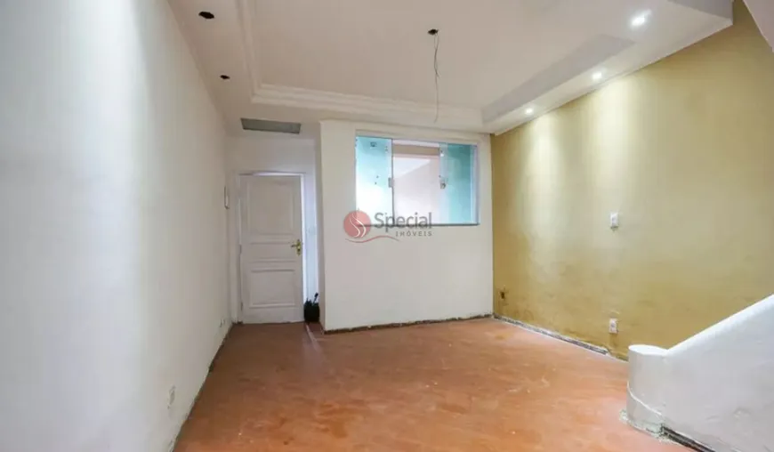 Foto 1 de Sobrado com 3 Quartos à venda, 125m² em Jardim Têxtil, São Paulo