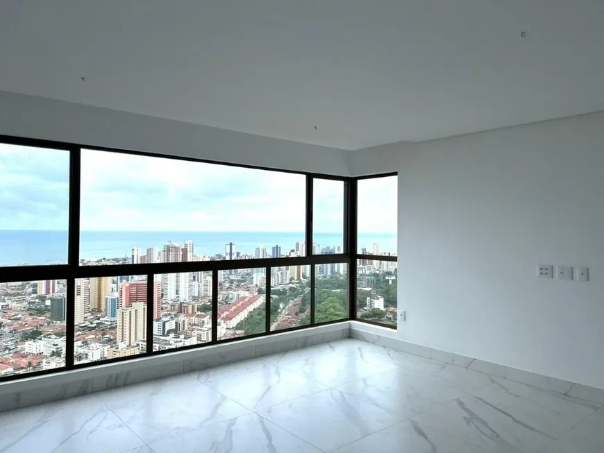 Foto 1 de Apartamento com 3 Quartos à venda, 133m² em João Agripino, João Pessoa