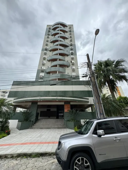 Foto 1 de Apartamento com 2 Quartos à venda, 59m² em Centro, Criciúma