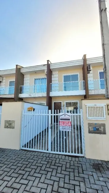 Foto 1 de Casa com 2 Quartos para alugar, 62m² em Vila Nova, Joinville