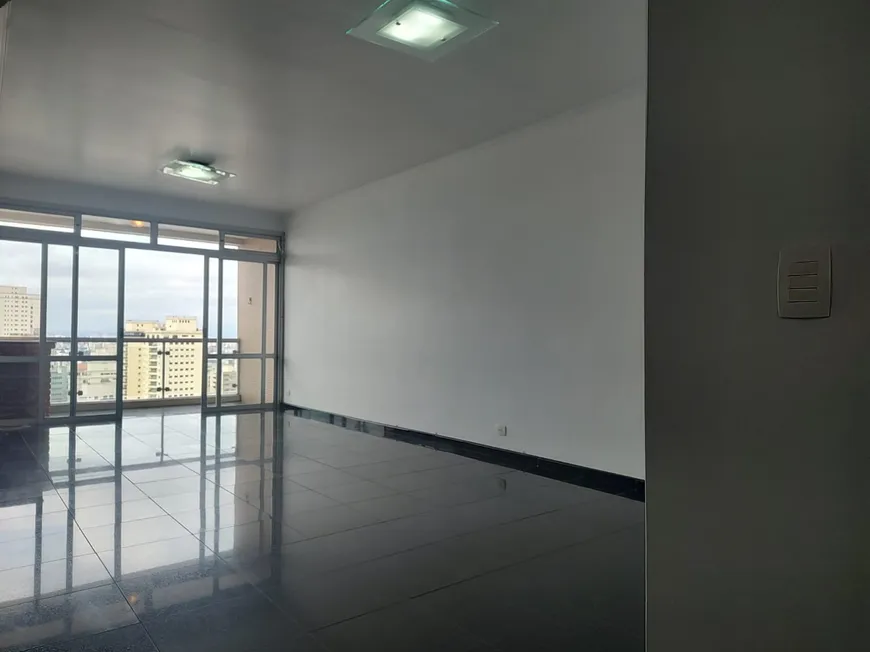 Foto 1 de Apartamento com 4 Quartos à venda, 160m² em Santa Cecília, São Paulo