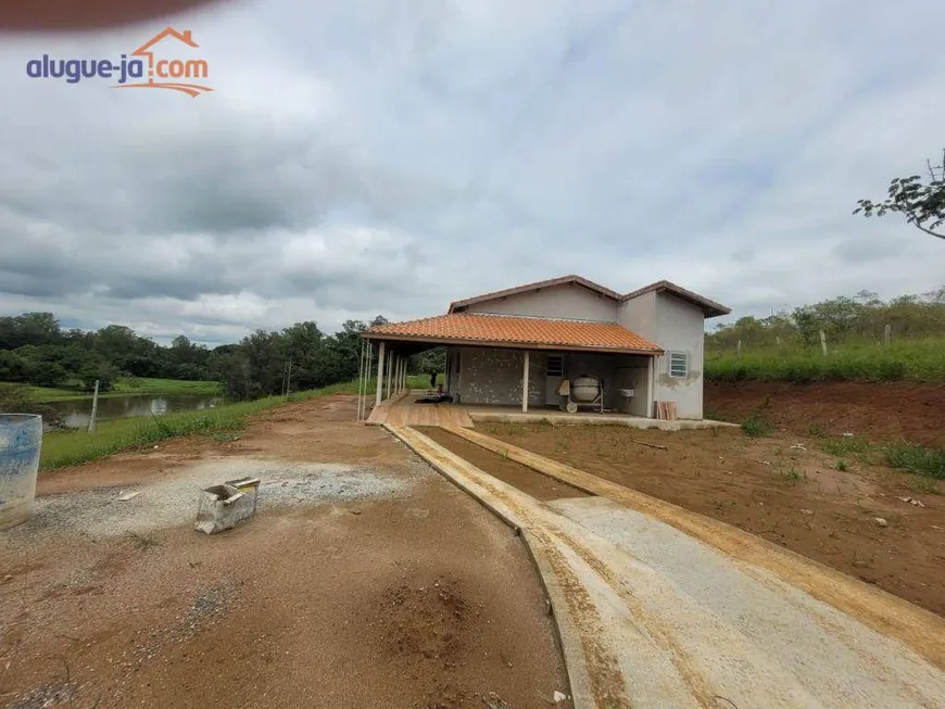 Foto 1 de Fazenda/Sítio com 3 Quartos à venda, 110m² em Piedade, Caçapava