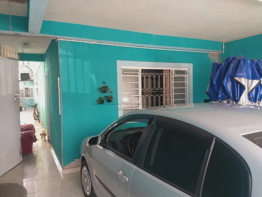 Foto 1 de Casa com 2 Quartos à venda, 77m² em Cidade Morumbi, São José dos Campos