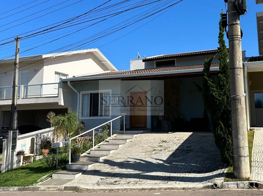 Foto 1 de Casa de Condomínio com 3 Quartos à venda, 128m² em BAIRRO PINHEIRINHO, Vinhedo