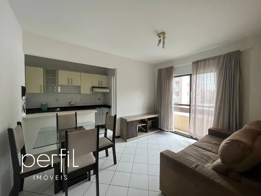 Foto 1 de Apartamento com 1 Quarto à venda, 41m² em Saguaçú, Joinville