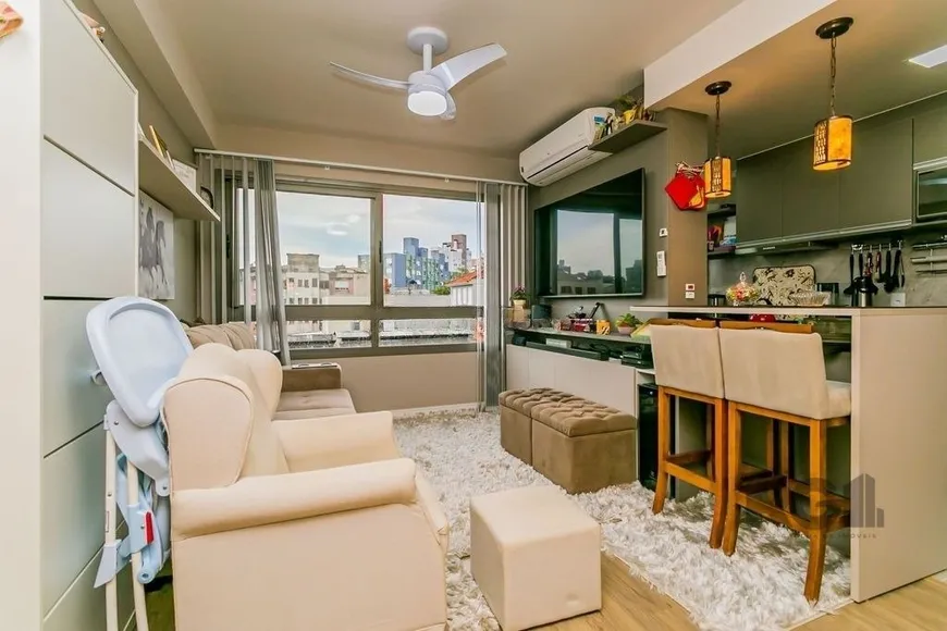 Foto 1 de Apartamento com 1 Quarto à venda, 60m² em Farroupilha, Porto Alegre