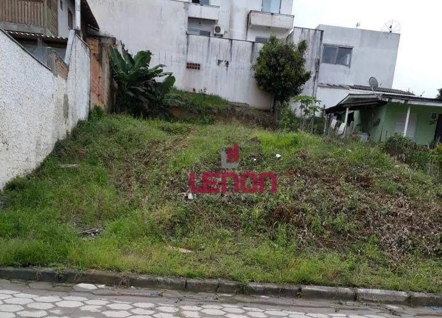 Foto 1 de Lote/Terreno à venda, 320m² em Bombas, Bombinhas