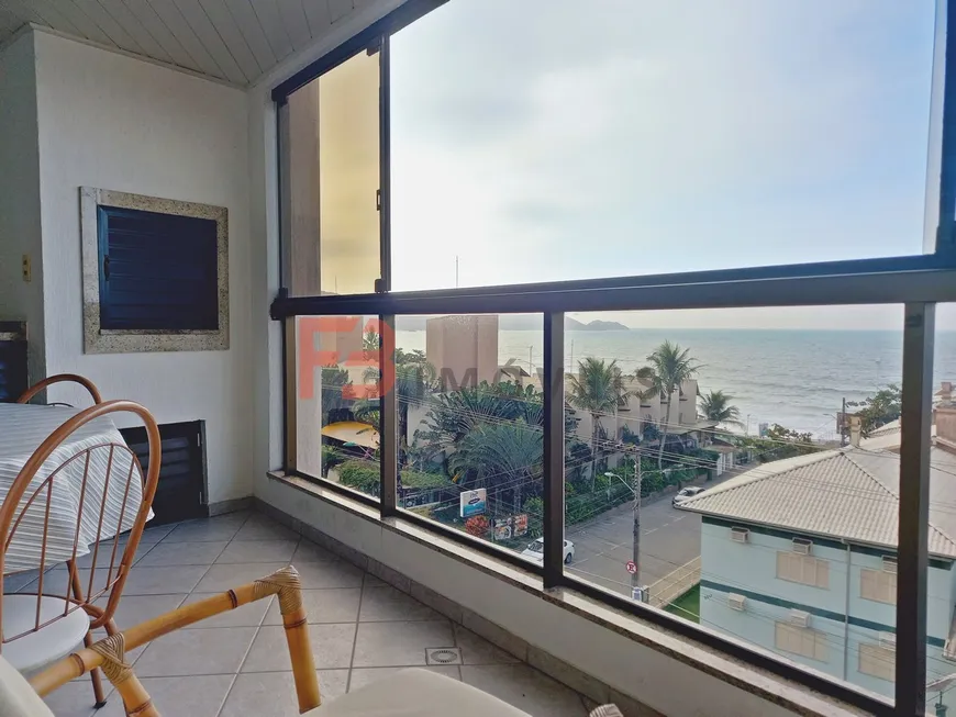 Foto 1 de Apartamento com 2 Quartos para alugar, 60m² em Bombas, Bombinhas