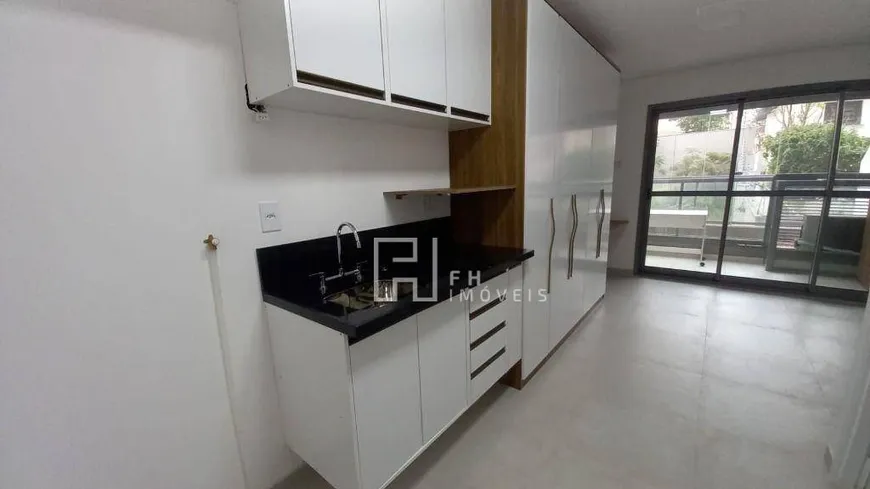 Foto 1 de Apartamento com 1 Quarto à venda, 30m² em Mirandópolis, São Paulo