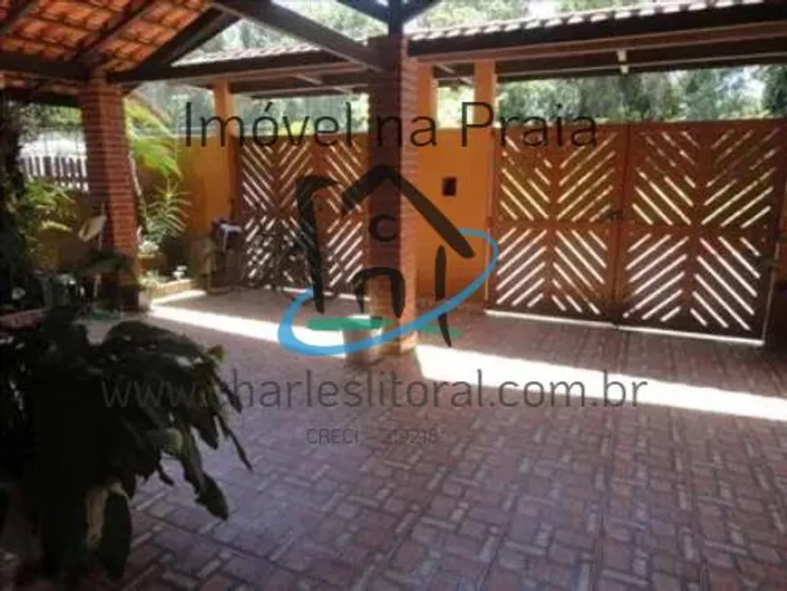 Foto 1 de Casa com 4 Quartos à venda, 280m² em Balneario Copacabana, Caraguatatuba