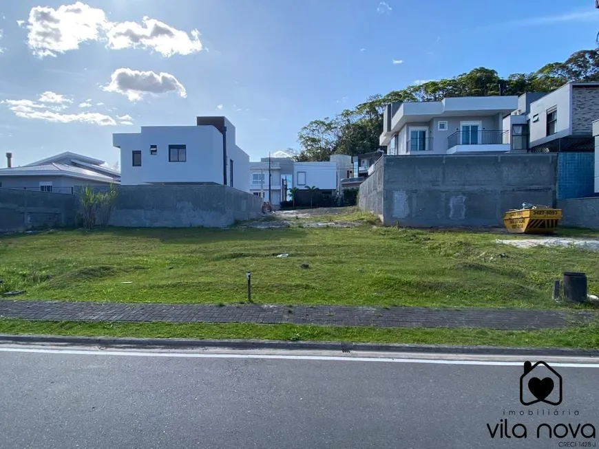 Foto 1 de Lote/Terreno à venda, 240m² em Vila Nova, Joinville