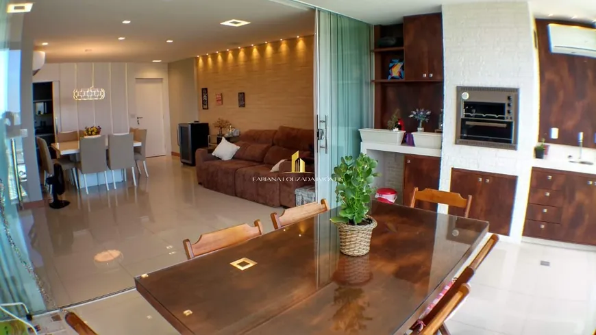 Foto 1 de Apartamento com 3 Quartos para alugar, 138m² em Jardim Camburi, Vitória
