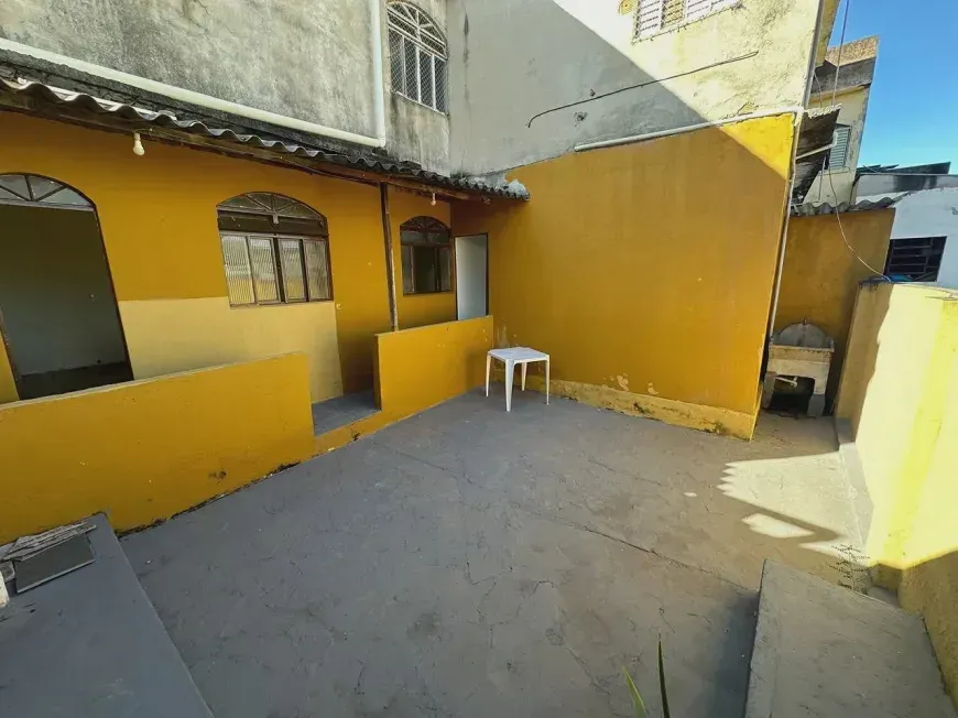 Foto 1 de Casa com 3 Quartos à venda, 75m² em Plataforma, Salvador