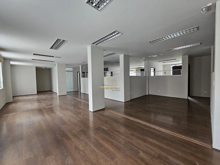 Foto 1 de Sala Comercial com 1 Quarto para alugar, 215m² em Centro, Curitiba
